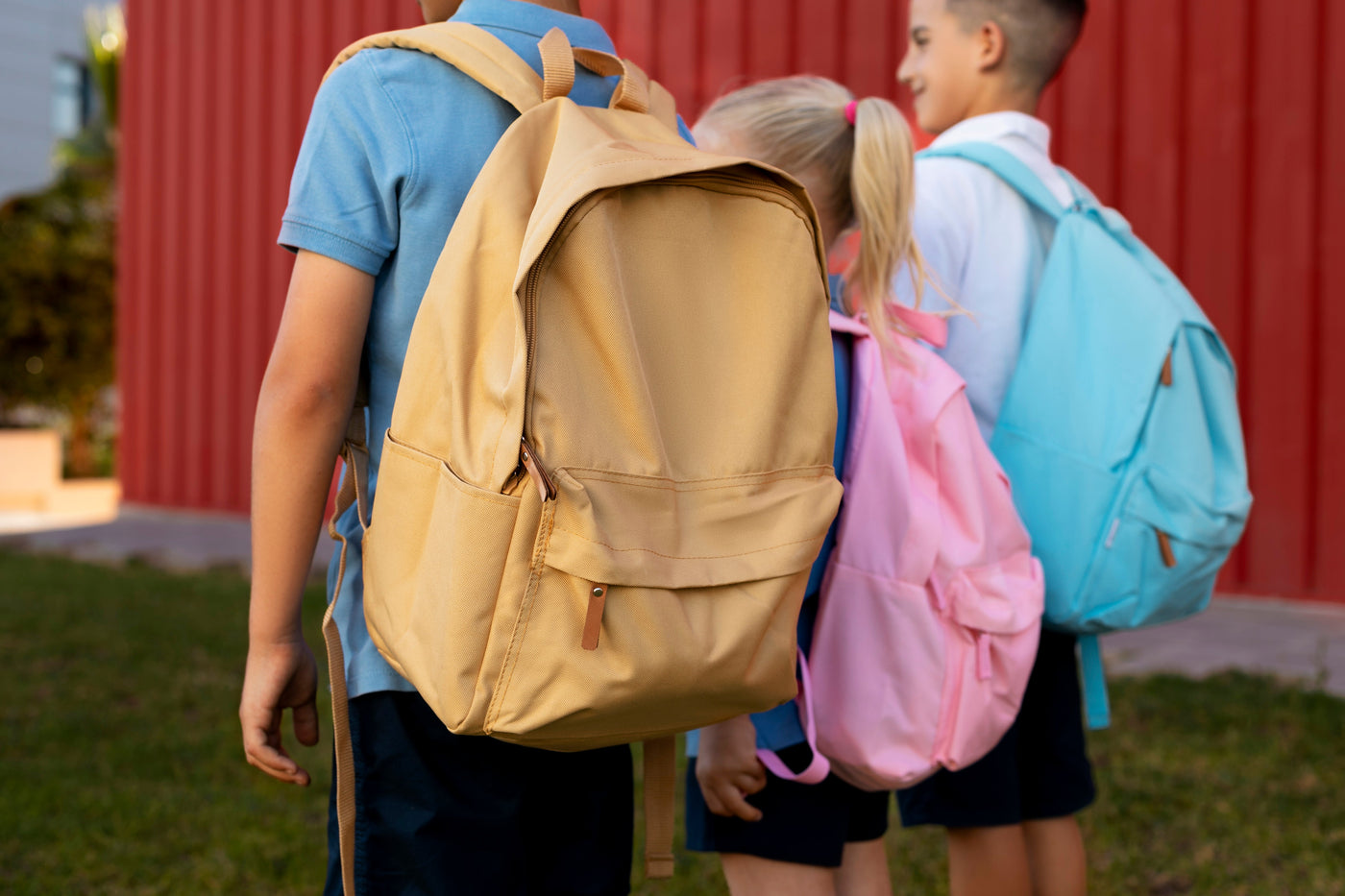 Kinder reibungslos zur Schule bringen: 7 praktische Ideen
